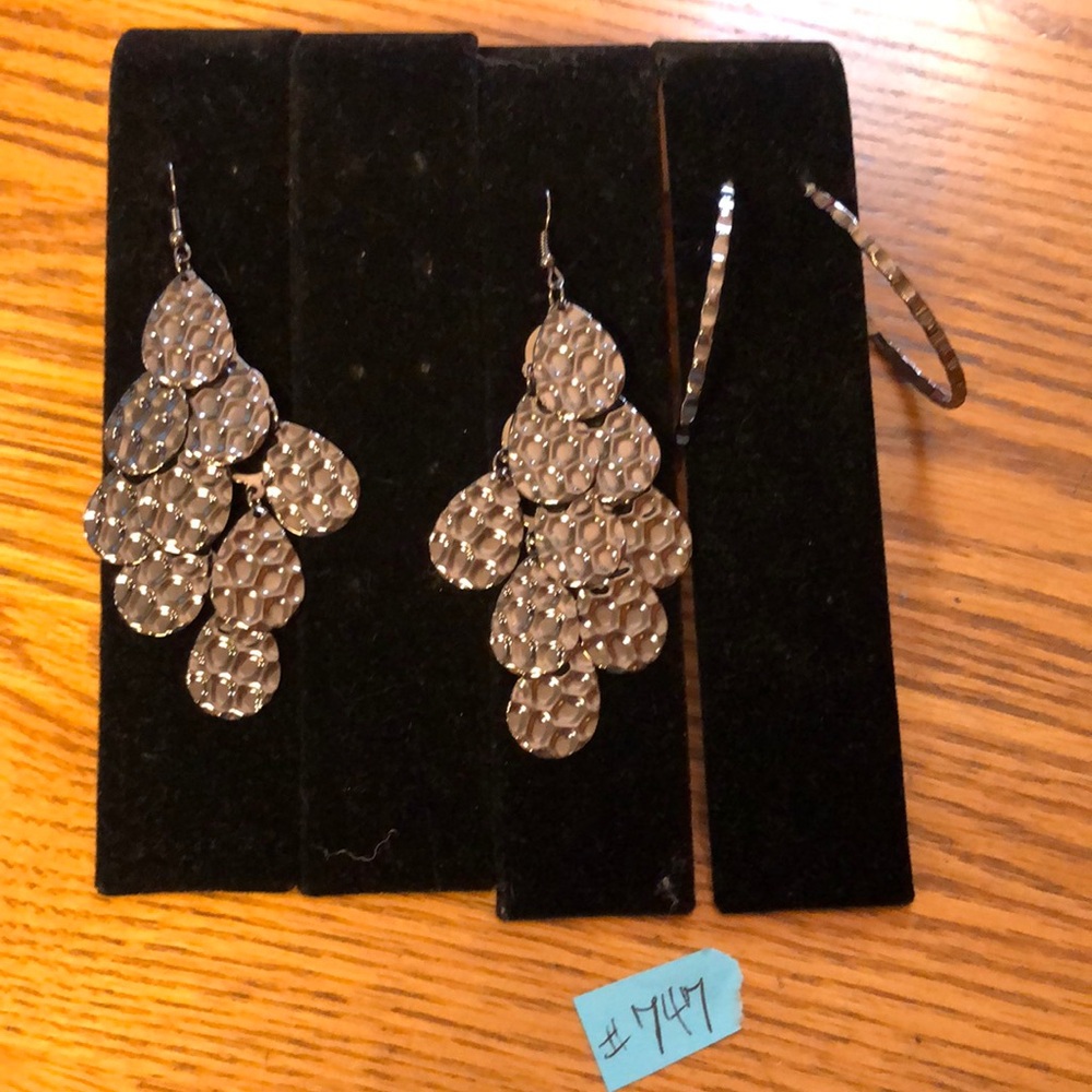 Dangle Earrings and hoops EUC